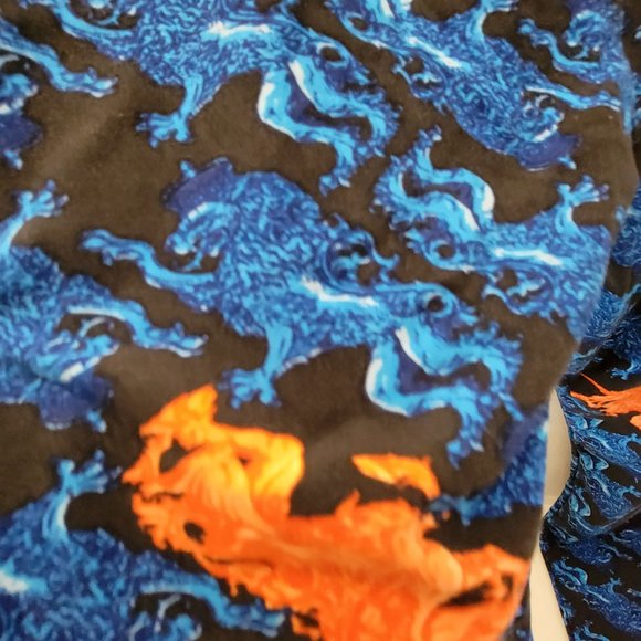 LuLaRoe Tall & Curvy TC Legging Blue Black Orange Mystical Mythical Dragon Lion - Picture 13 of 13